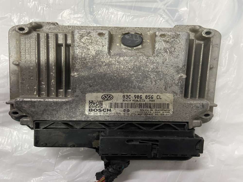 03C906056CL Volkswagen Touran 1.6 Motor Beyni MED9.5.10 0261S02186