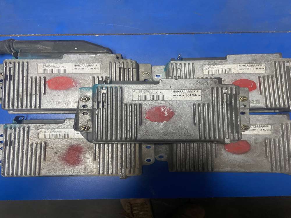 7700860319 Renault Megane 1.6 Motor Beyni S115300120B  7700111770