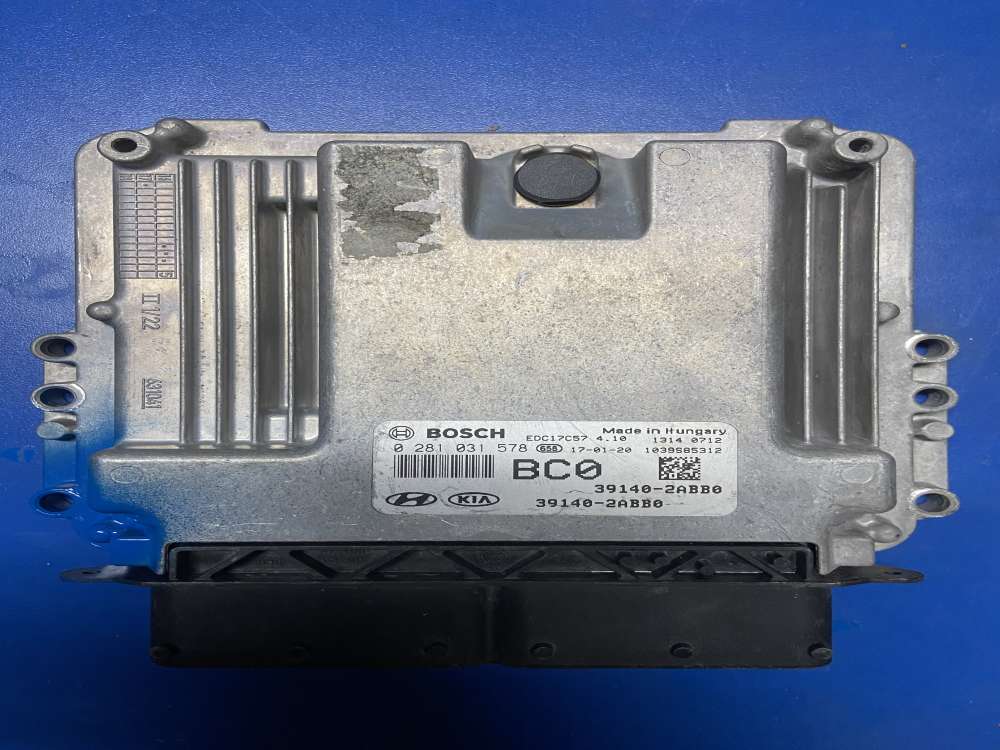 0281031578 HYUNDAİ İ30 1.6 CRDİ EDC17C57 MOTOR BEYNİ