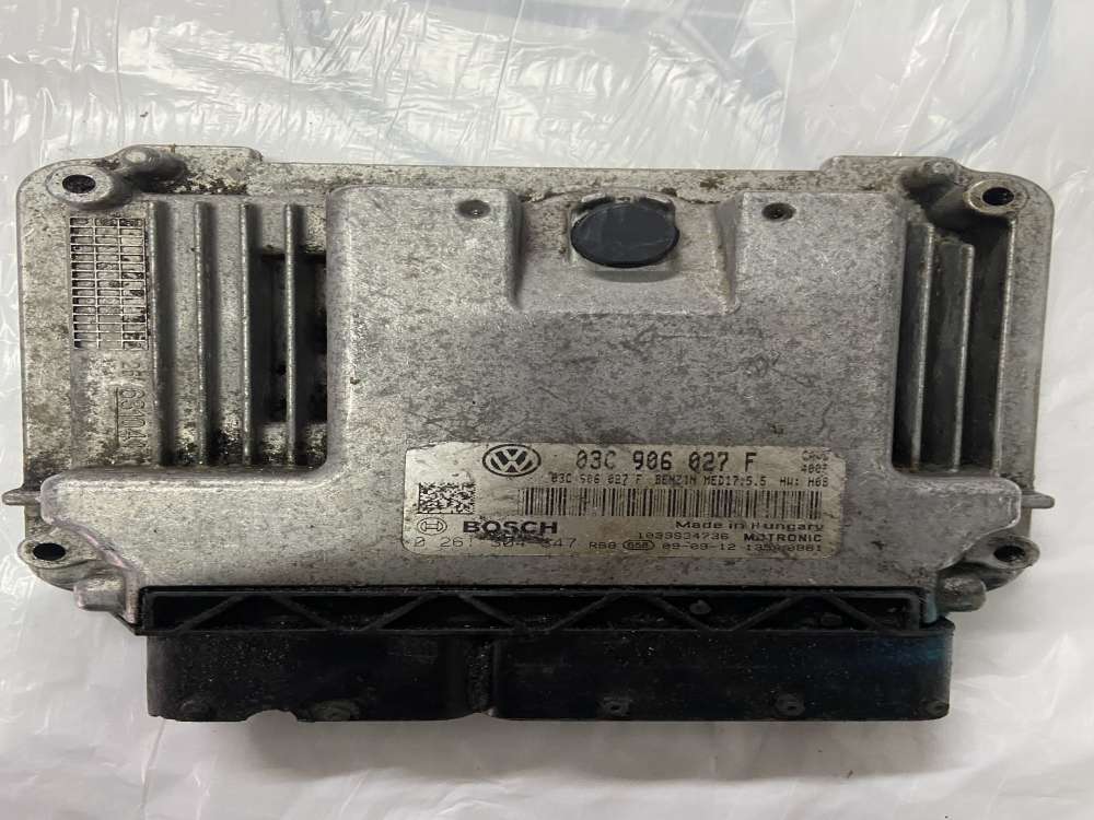 0261S04347 03C906027F VW SCİROCCO 1.4 TSİ MOTOR BEYNİ