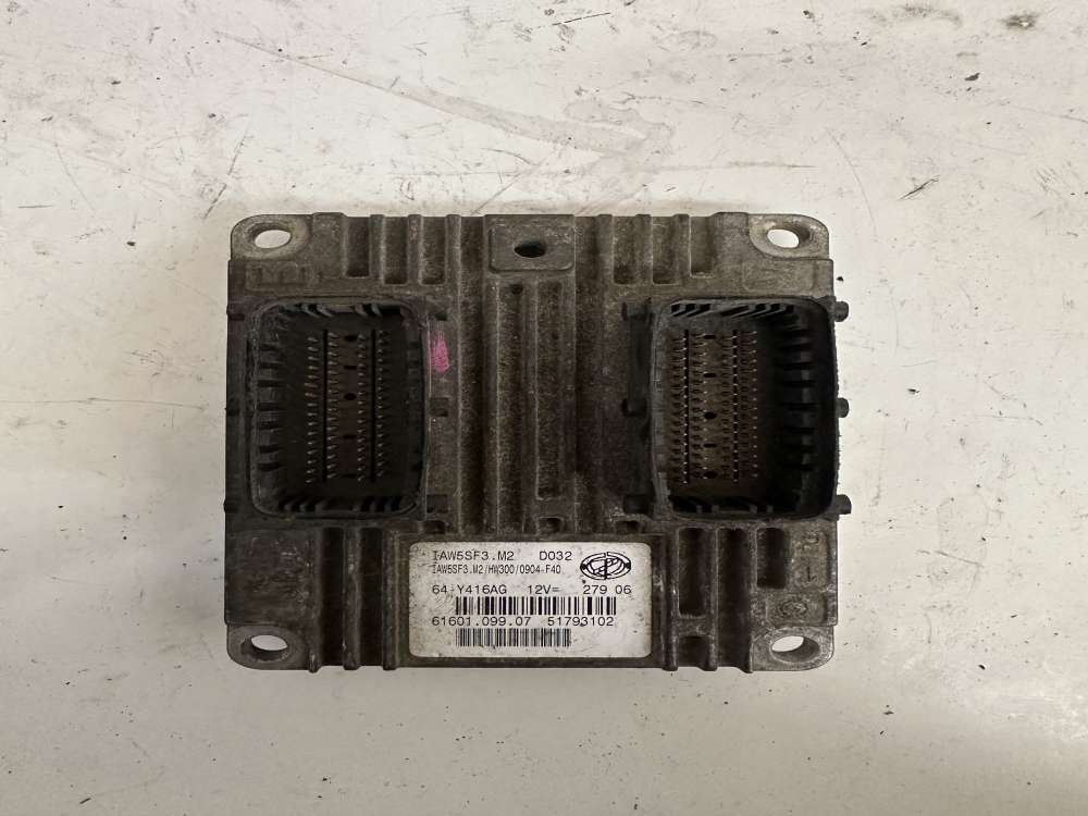 51793102 Fiat Punto 1.4 Motor Beyni IAW5SF3.M2 61601.099.07