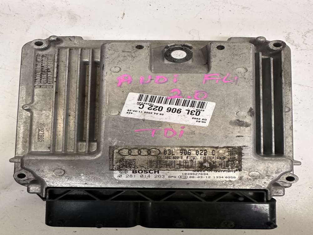 03L906022C 0281014263 AUDI A4 B8 MOTOR BEYNİ