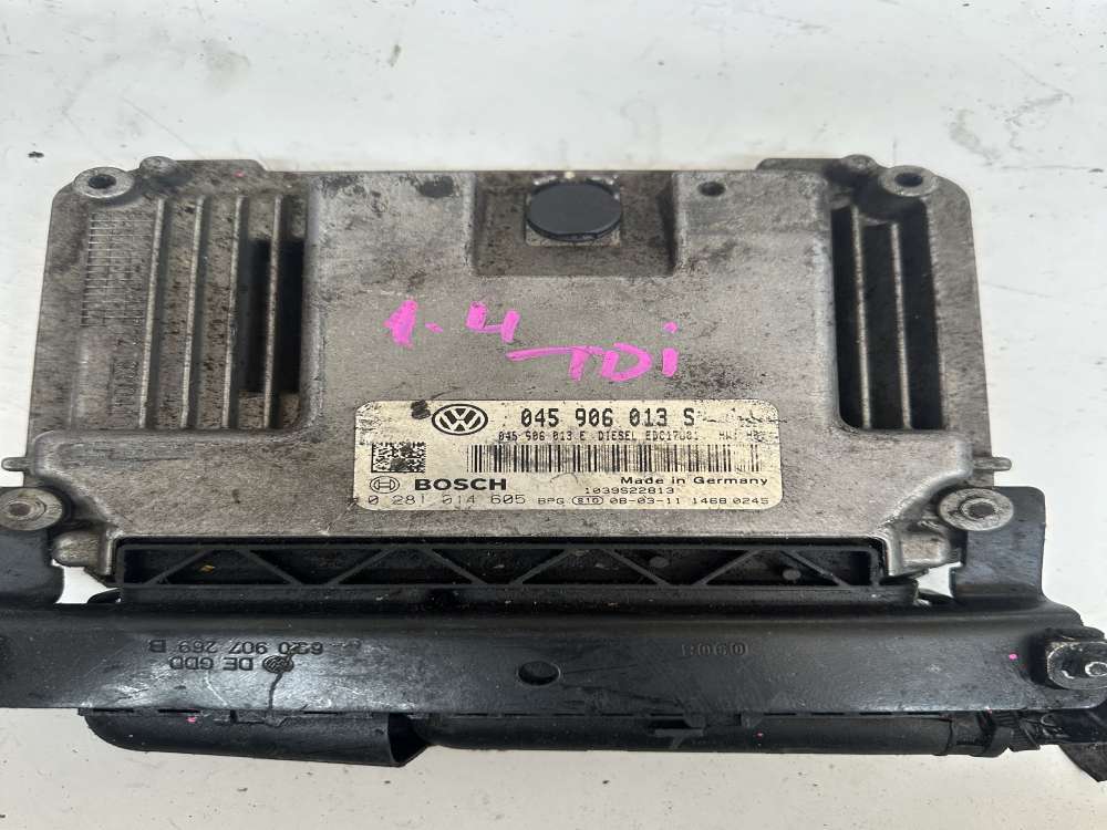 045906013S-0281014605 VW POLO 1.4 TDİ MOTOR BEYNİ  EDC17U01