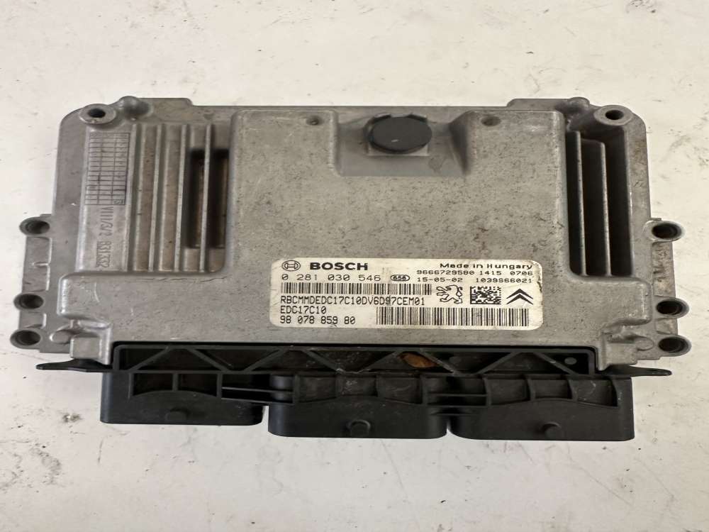 0281030456 PEUGEOT CİTRÖEN EDC17C60MOTOR BEYNİ 9807885980